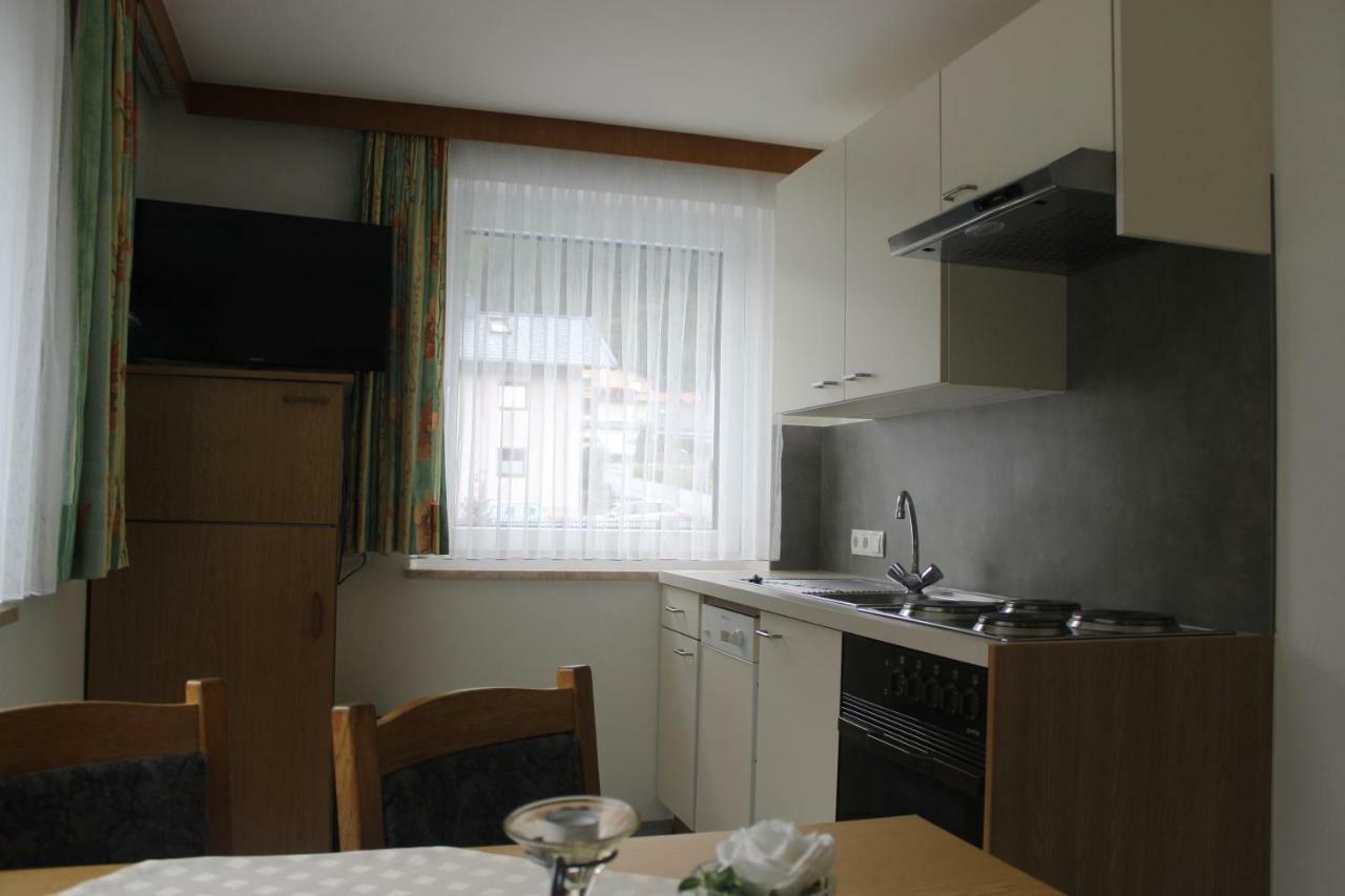 Apartments Alpenrose Flirsch Extérieur photo